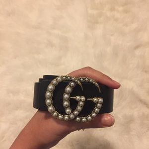 Non-authentic Gucci GG belt